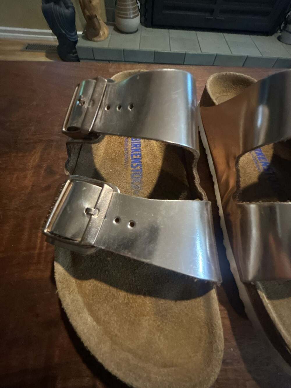 Birkenstock Arizona Soft Footbed Rose Gold Leather Sandals - Picture 3 of 11